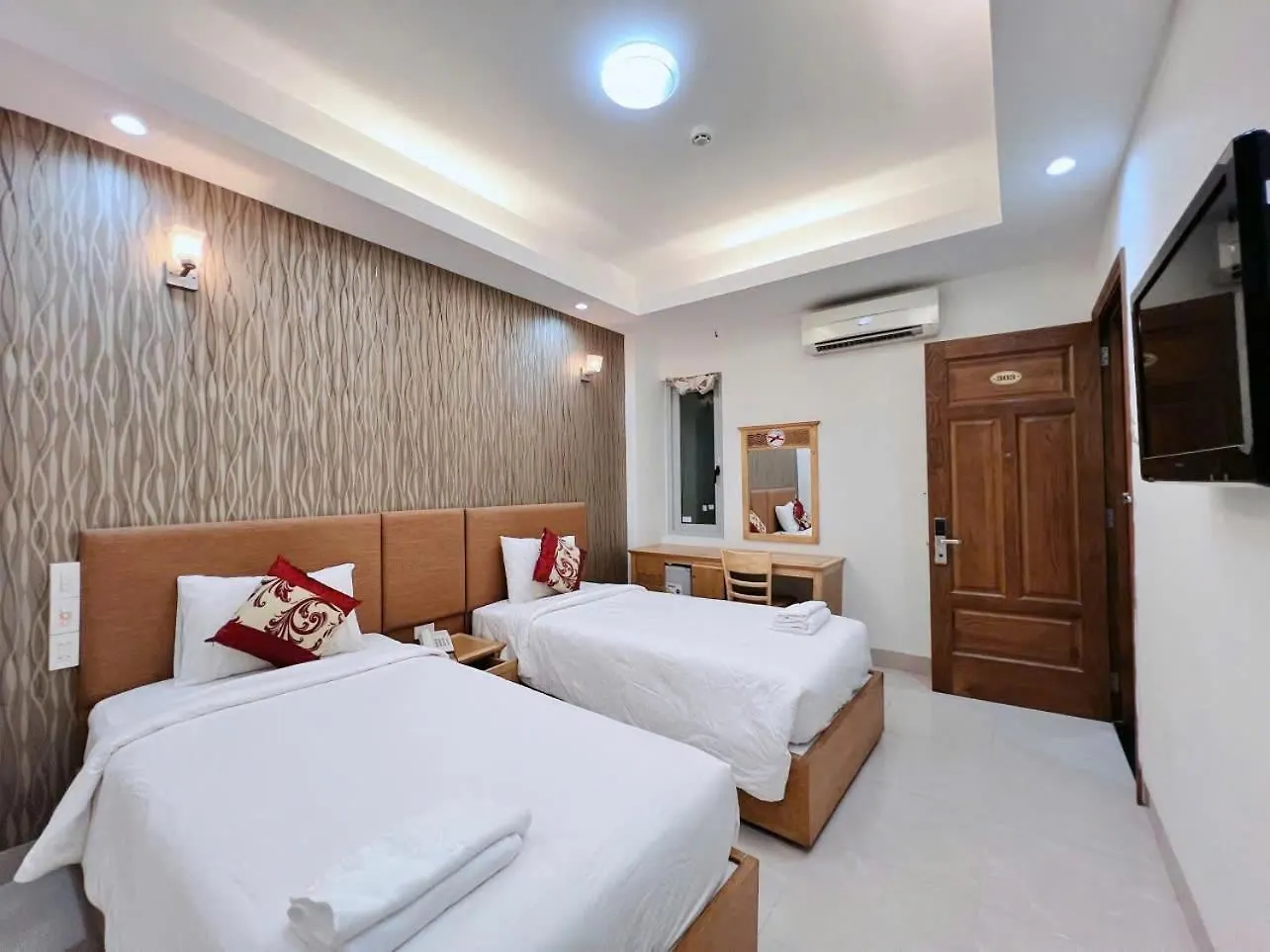 Sophia Sky Hotel Nha Trang 0*,  Vietnam